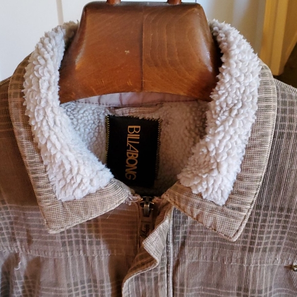 Billabong jacket - Picture 2 of 5